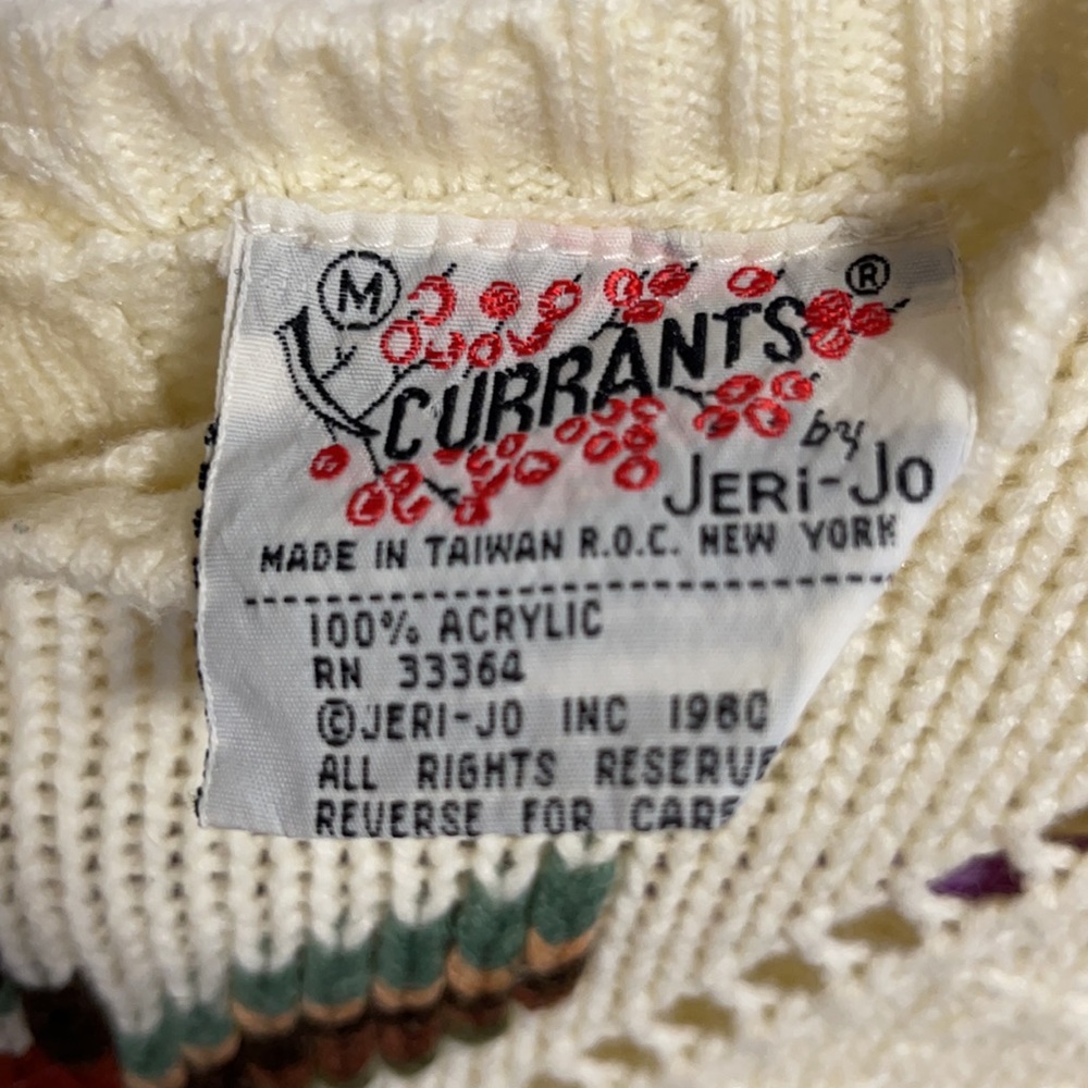 Cream Sweater - Picture 4 of 4
